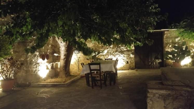 Amarakos Guesthouse Λειτουργεί Υπό Νέα Διεύθυνση Kato Akourdalia ภายนอก รูปภาพ