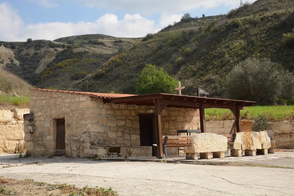 Amarakos Guesthouse Λειτουργεί Υπό Νέα Διεύθυνση Kato Akourdalia ภายนอก รูปภาพ